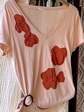 Wear Your Towel Clip Faux Wood Keep it Put For All Ages T Shirt Towel Versatile